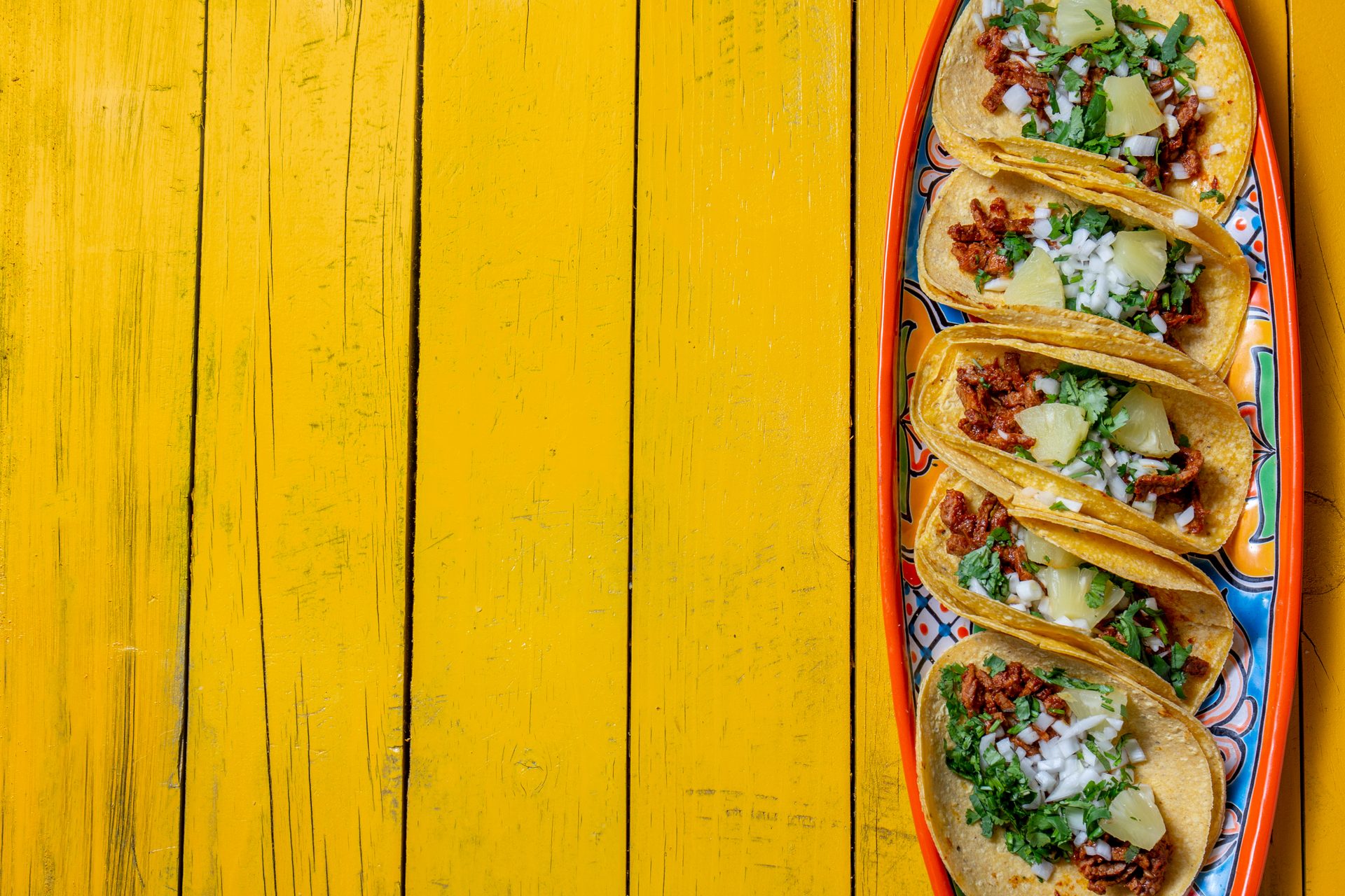 Tacos con piña al pastor Los Tarascos